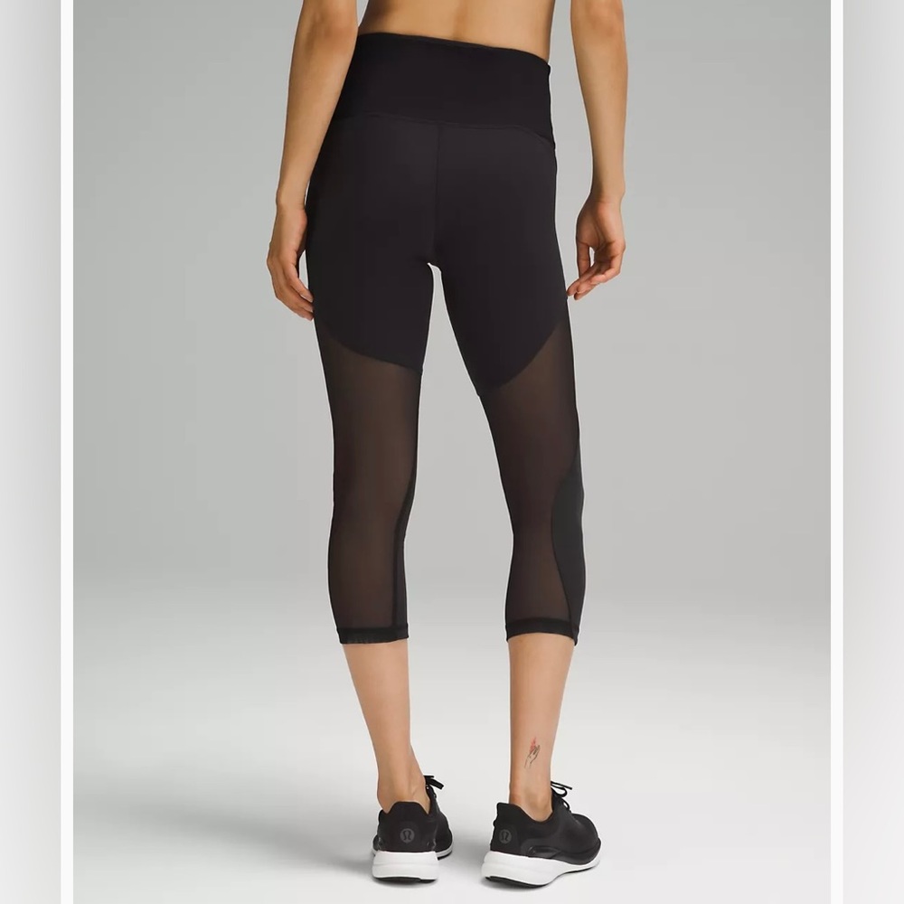 🖤NEW LULULEMON WUNDER TRAIN MESH PANEL CROP 21” - Picture 3 of 12